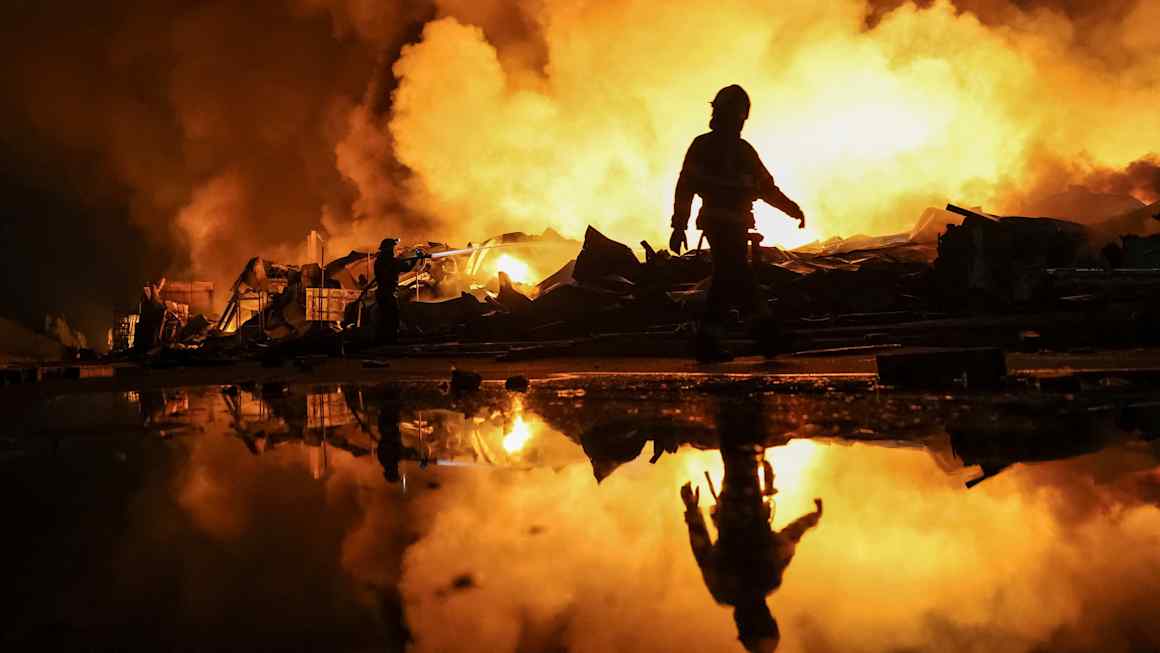 Russian bombardment kills 17 in Kyiv