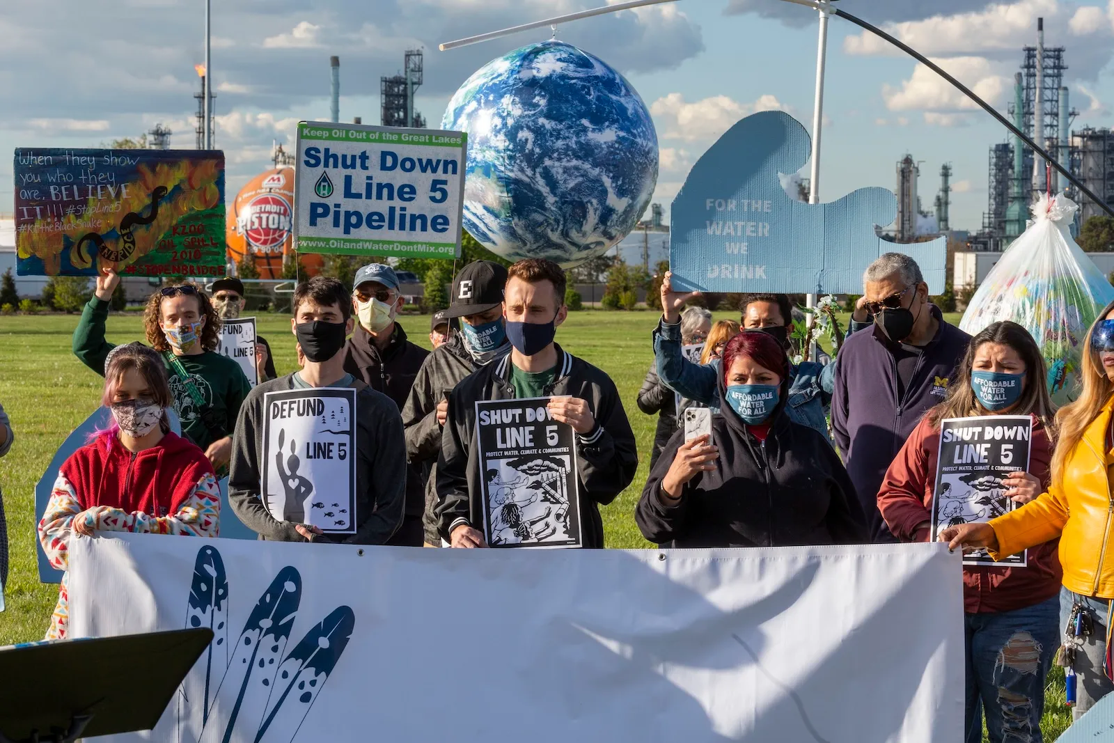 A controversial plan to update Line 5 just suffered a major loss at the Michigan Supreme Court