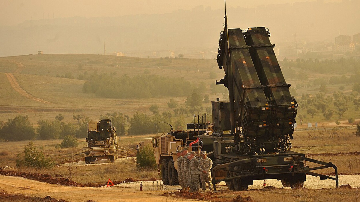 US calls on Poland to transfer Patriot missiles to Kyiv, no decision made yet – Tomczyk