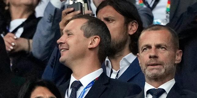 FIFA's number three fired after criticizing Infantino
