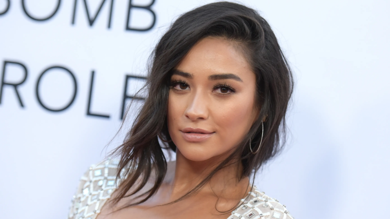 Shay Mitchell bought LA home for $1.35m, sold it for $1.95m in 2015