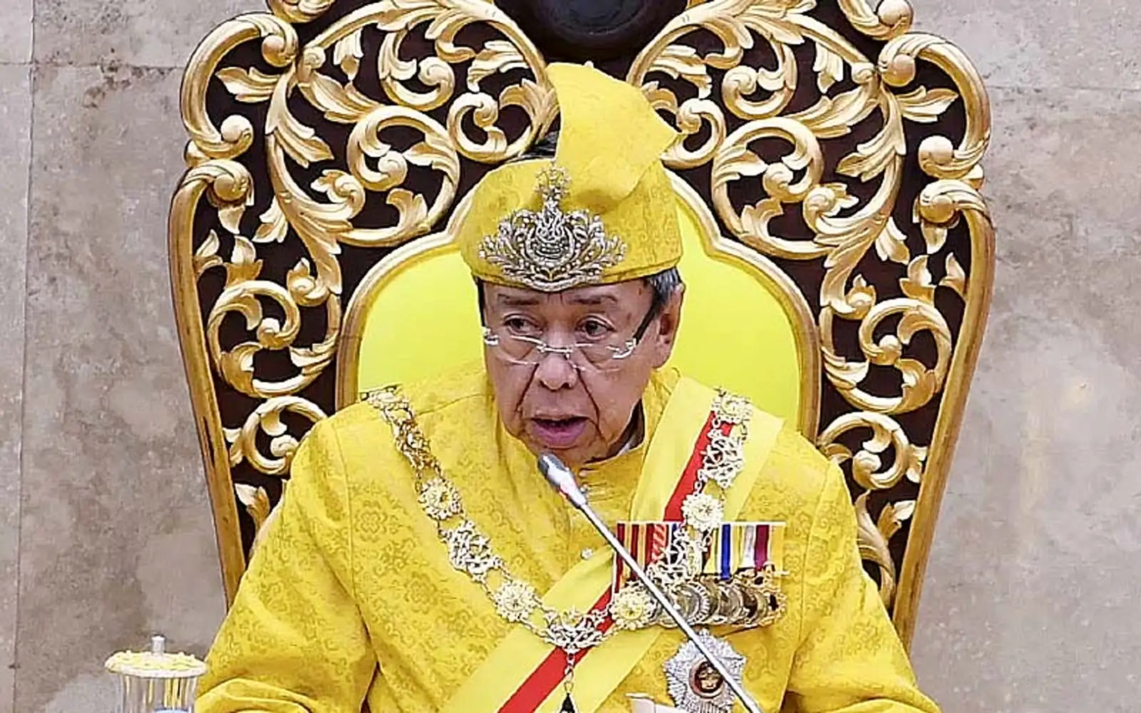 Baginda naik bosan