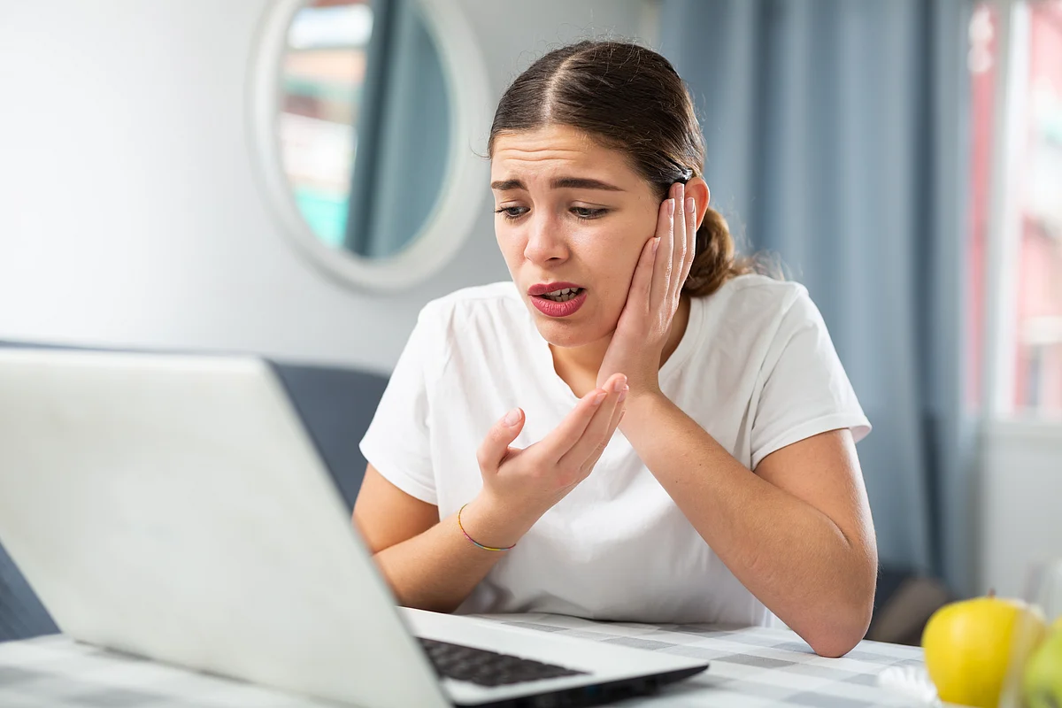 Can teeth grinding or gum disease trigger migraines? UAE dentists explain the surprising link