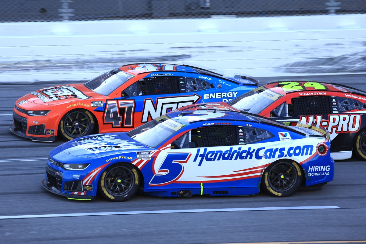 NASCAR warned nearly the full field at Talladega for minimum speed violations