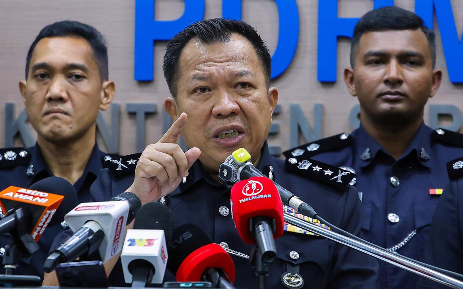 Probe papers on Kuching axe attack on teacher submitted to DPP