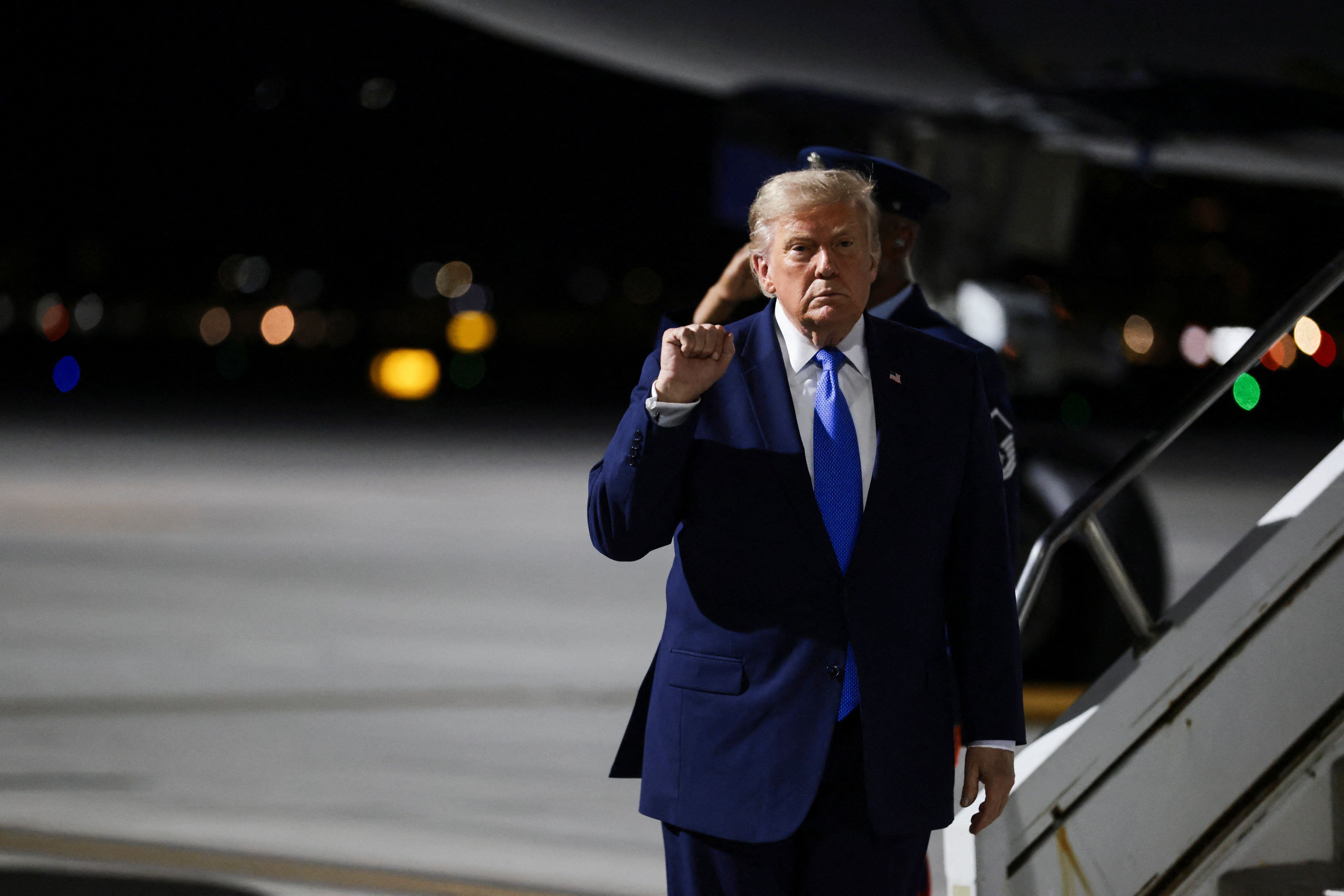 Trump hits the campaign trail in Las Vegas