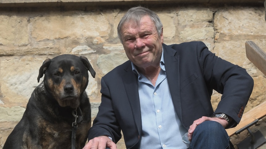 Ex-60 Minutes reporter frontrunner for Hobart mayor