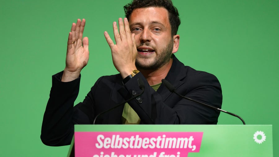 Heat: Banaszaks new climate narrative: How the Greens are deviating from their climate course