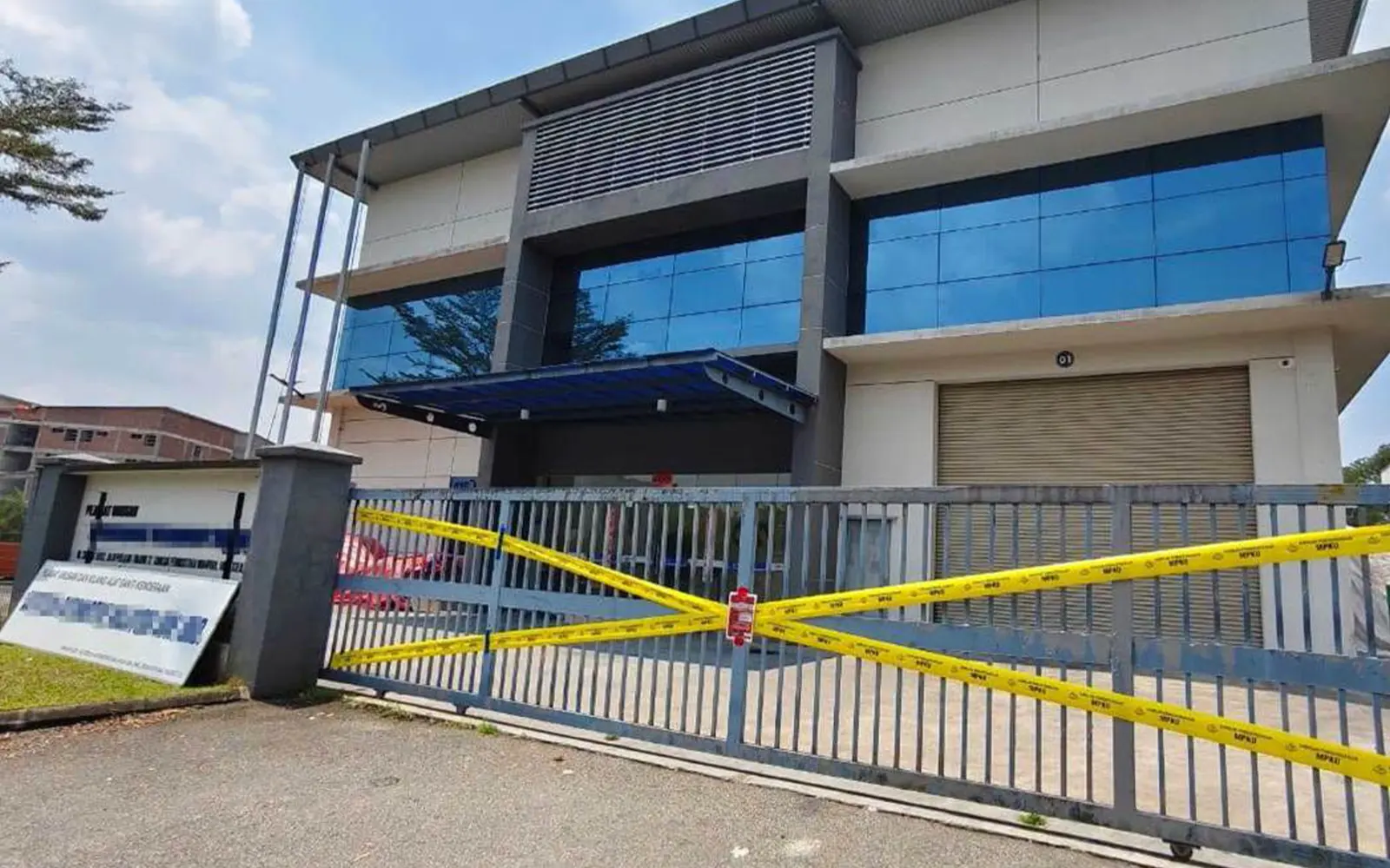 2 held over upside-down Jalur Gemilang, Johor flag at Kulai factory