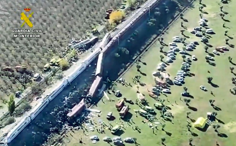 At least 30 killed as two high-speed trains collide in Spain