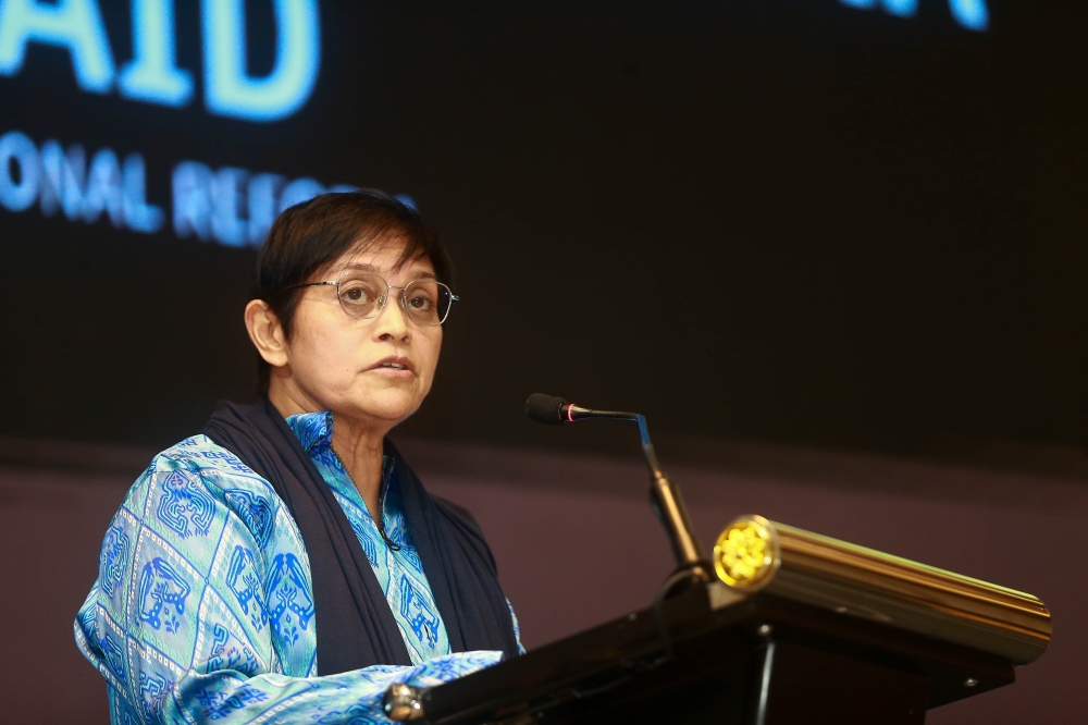 ‘Who wants power forever?’: Azalina confirms PM term limit bill retabled in October