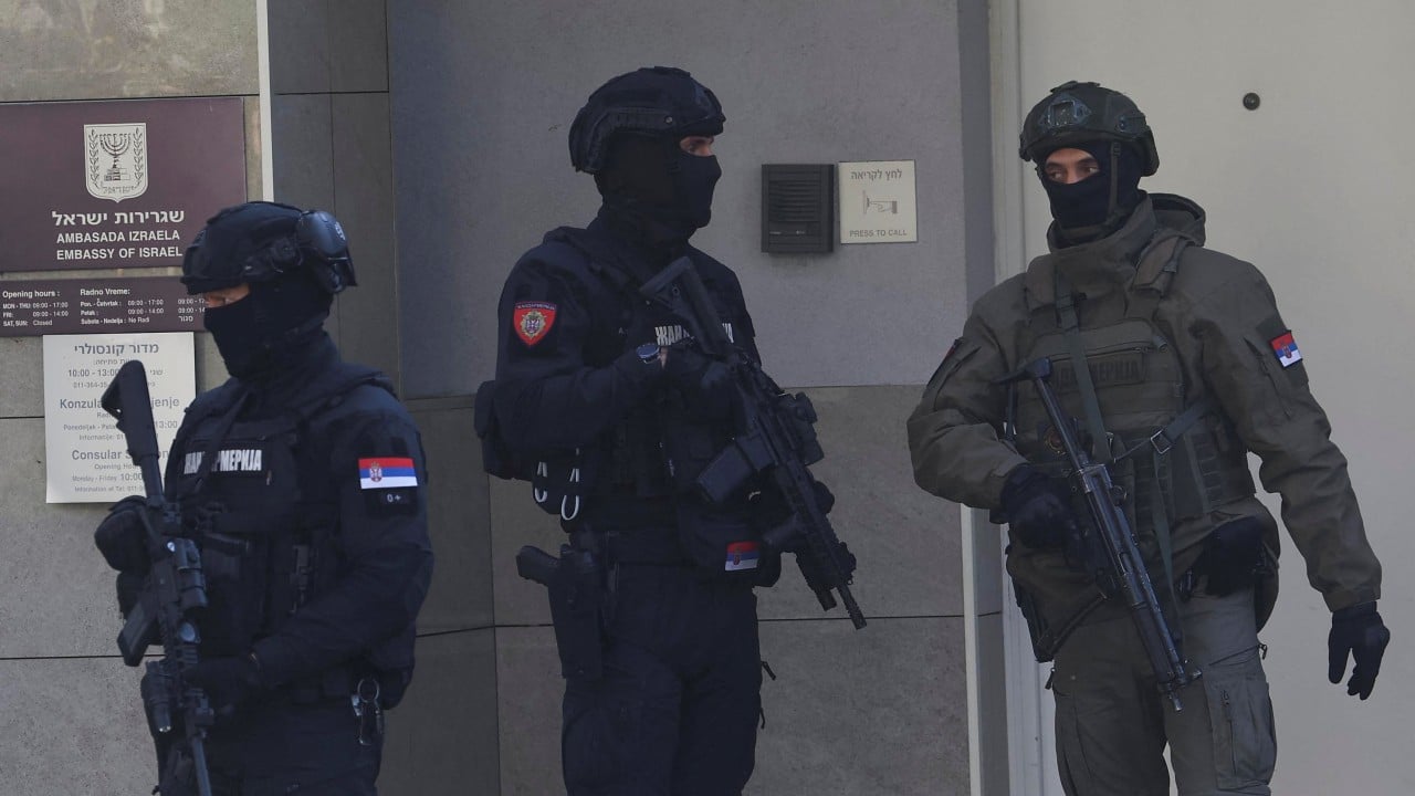 Assailant outside Israeli embassy in Serbia killed after attacking police officer
