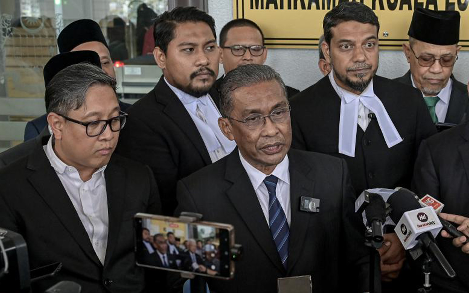 PN files for leave to sue RoS chief for contempt