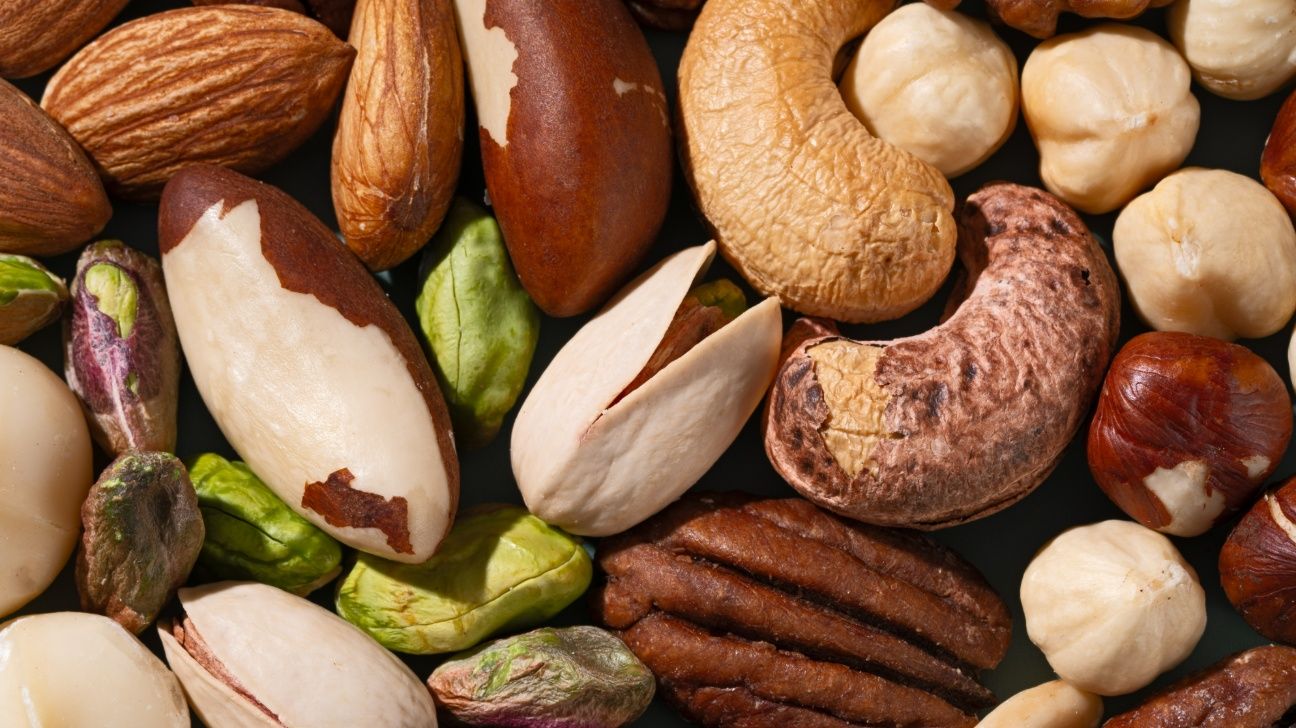 A Handful of Nuts a Day May Help Keep Blood Pressure at Bay