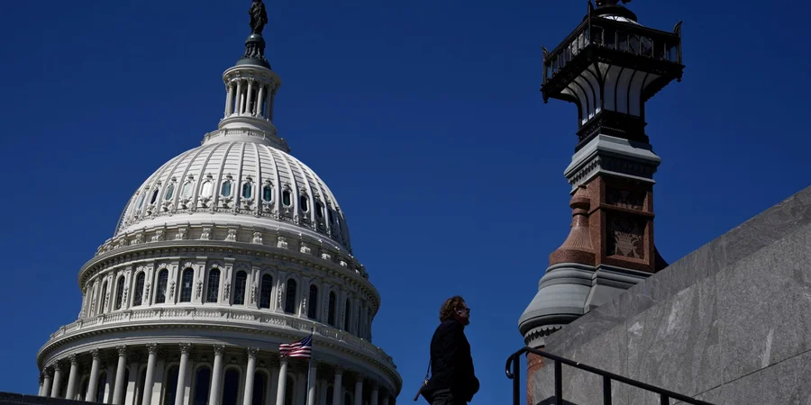 U.S. lawmakers increasingly use AI to write legislative proposals — Politico