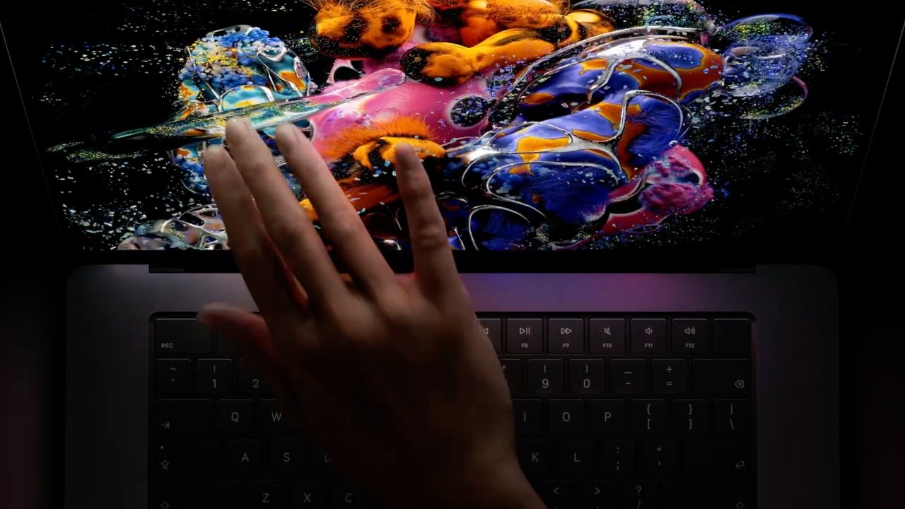 MacBook Pro gets touchscreen OLED, and resurrects the glowing Apple logo