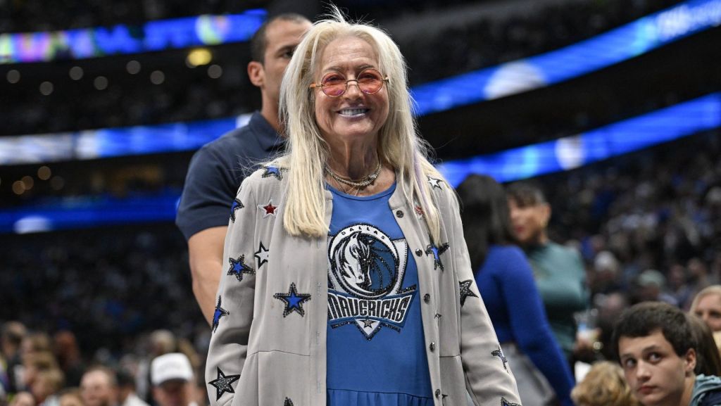 Mavs’ Miriam Adelson Leads All Sports Owners in Midterms Spending