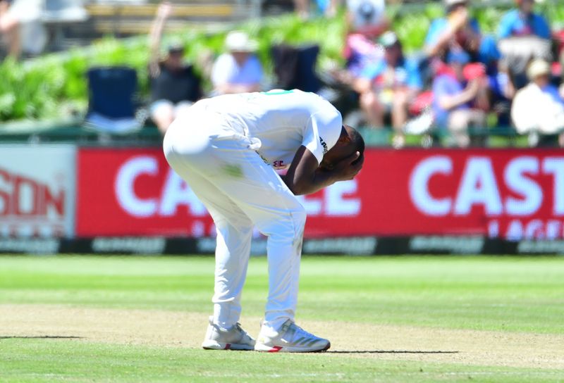 WALTZING AUSTRALIA: Aussie batters make Proteas toil and broil under the blistering Newlands sun