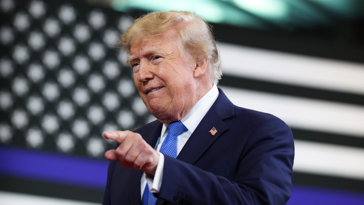 Trump says ‘prices are dropping fast’ and the ‘only thing’ going up is your 401(k) — but is he right? How to stay ahead