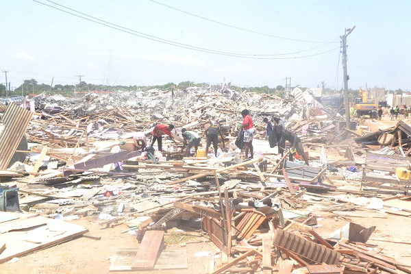 COLA gives gov’t 7 days to compensate traders over La beach demolitions