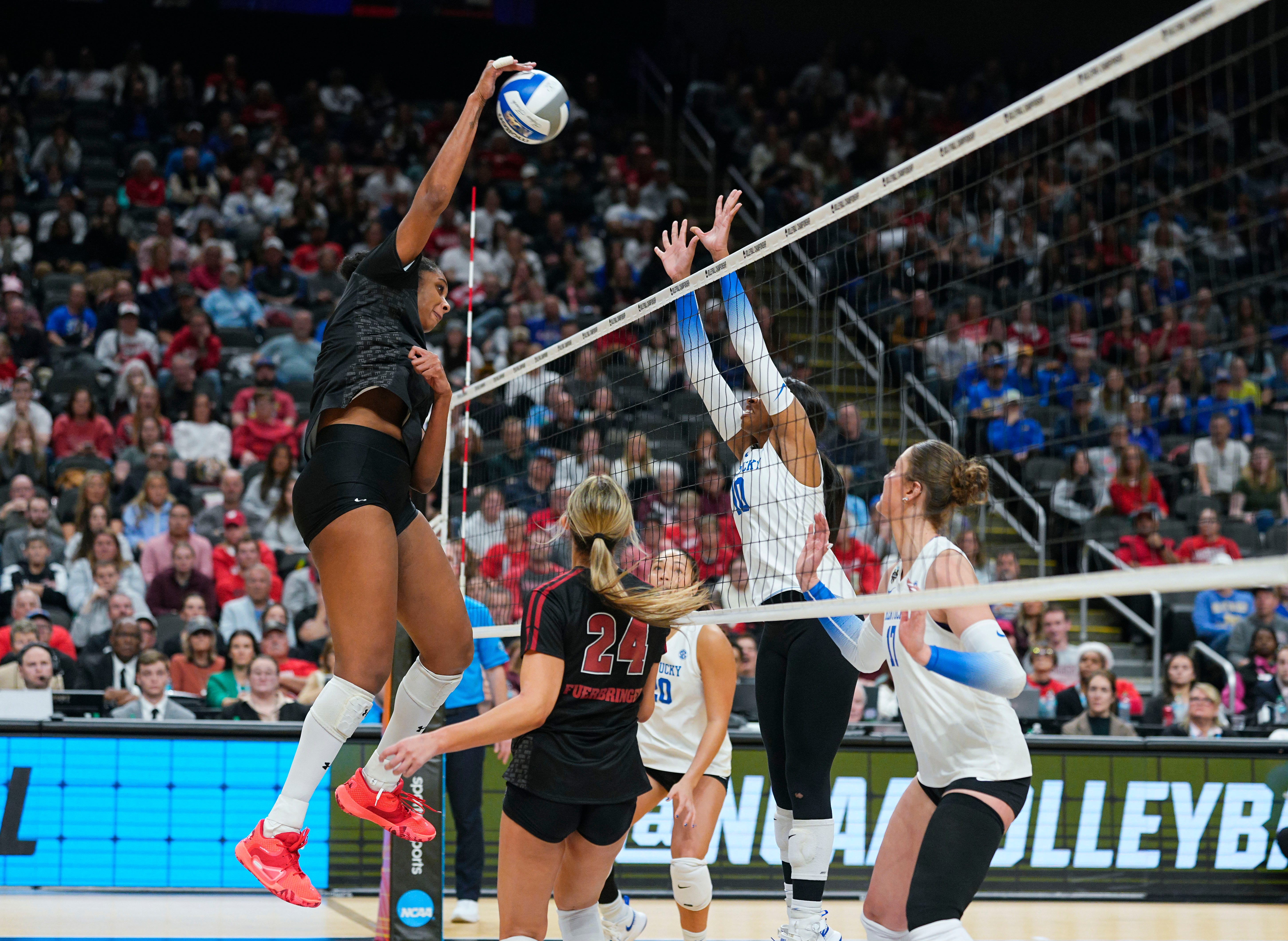 3 takeaways from Wisconsin volleyball at 2026 Big Ten media day