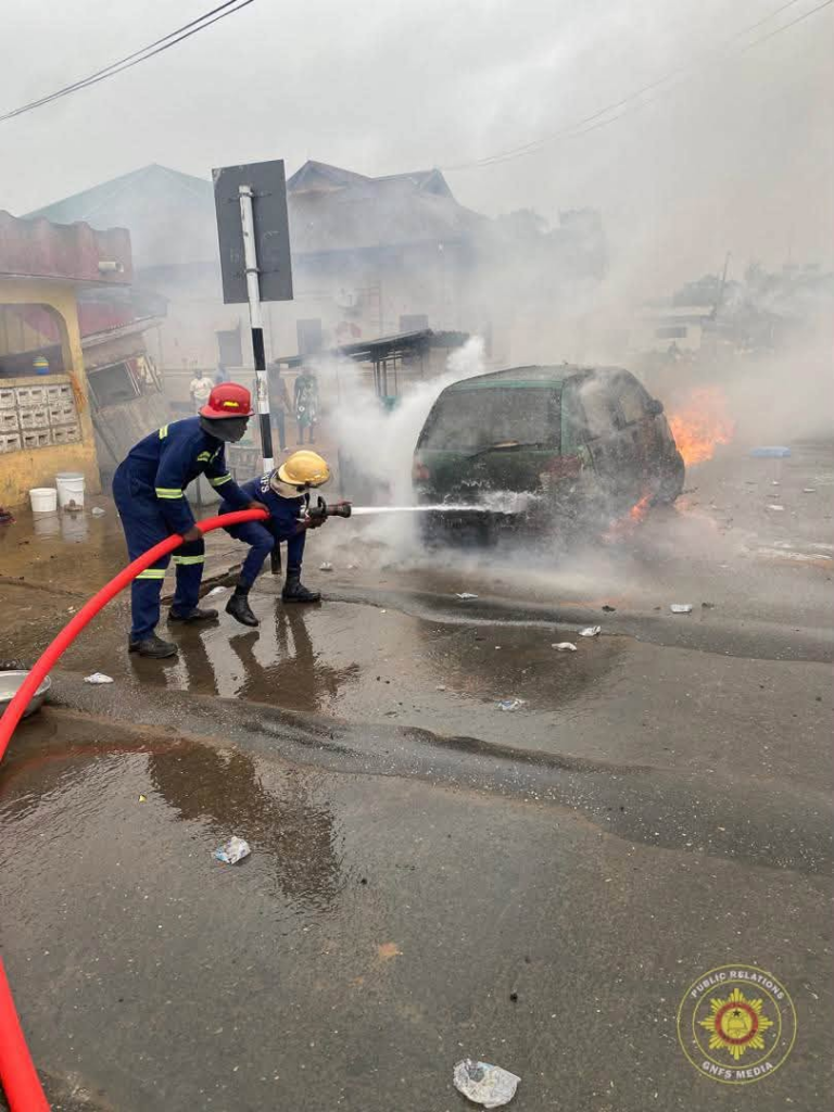 Fuel leak suspected after Daewoo Matiz catches fire at Suhum