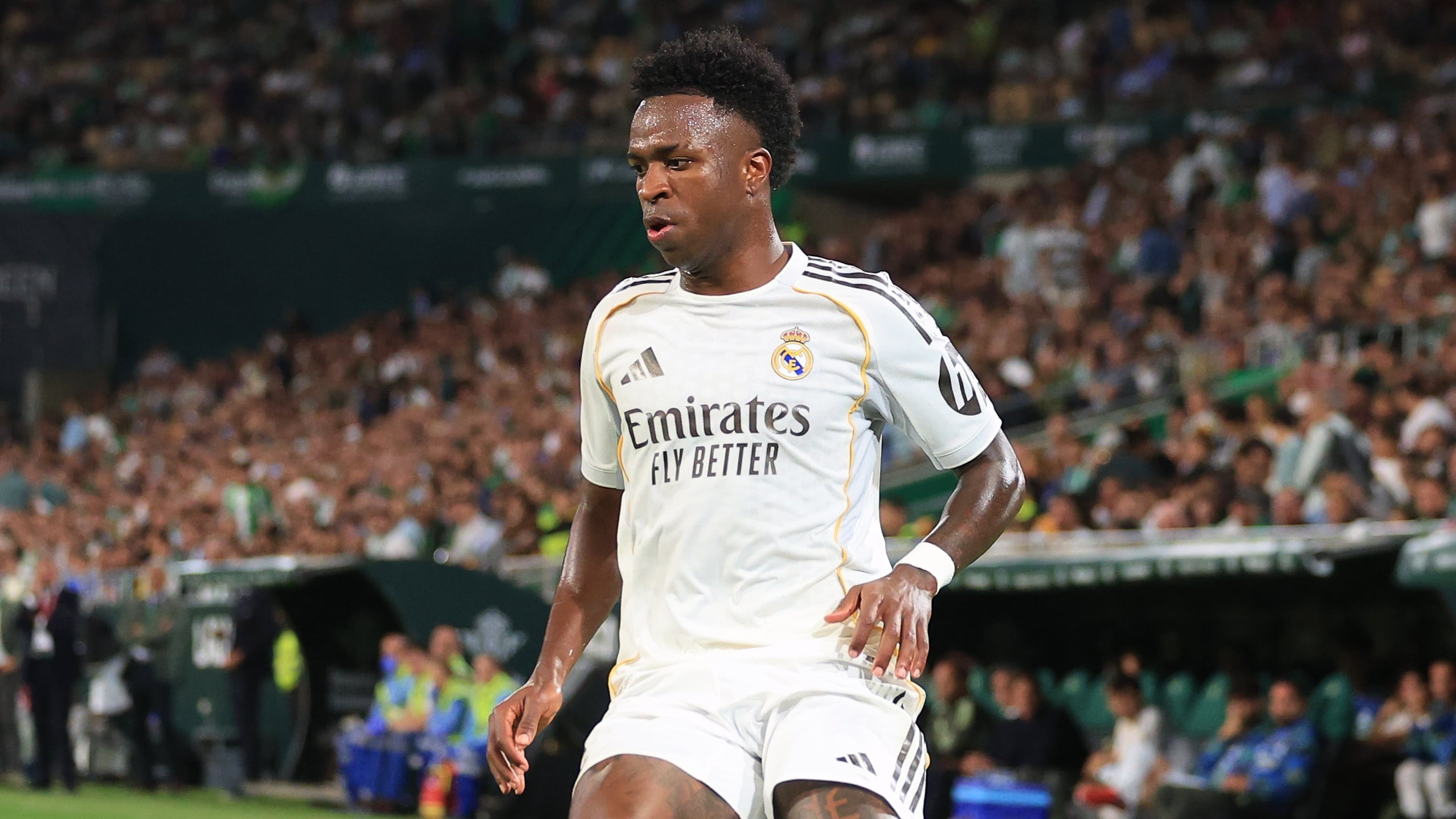 Real Madrid salaries 2026/27: How much does Arsenal target Vinicius Junior earn?