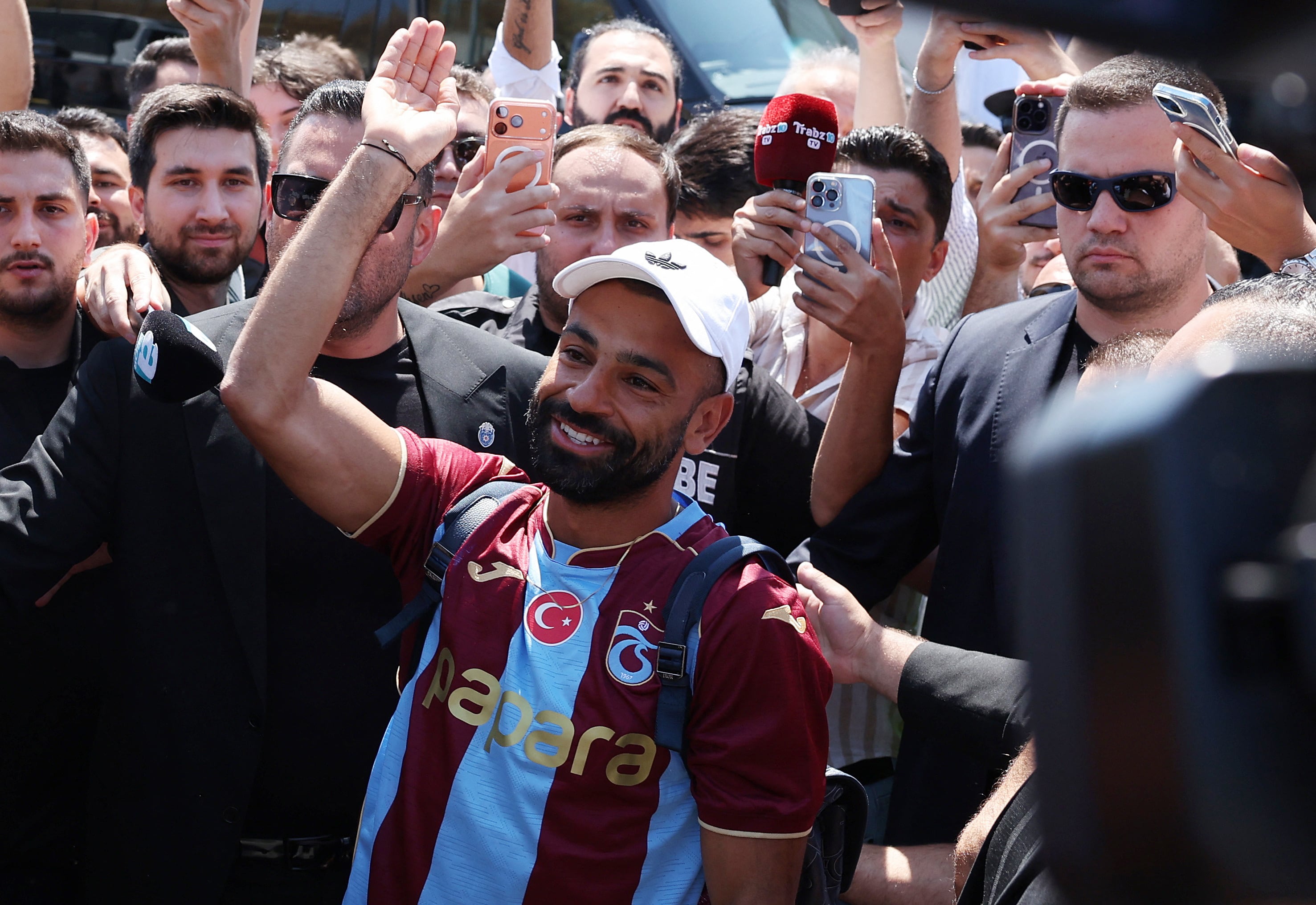 Mohamed Salah mobbed by fans in Istanbul ahead of Trabzonspor move