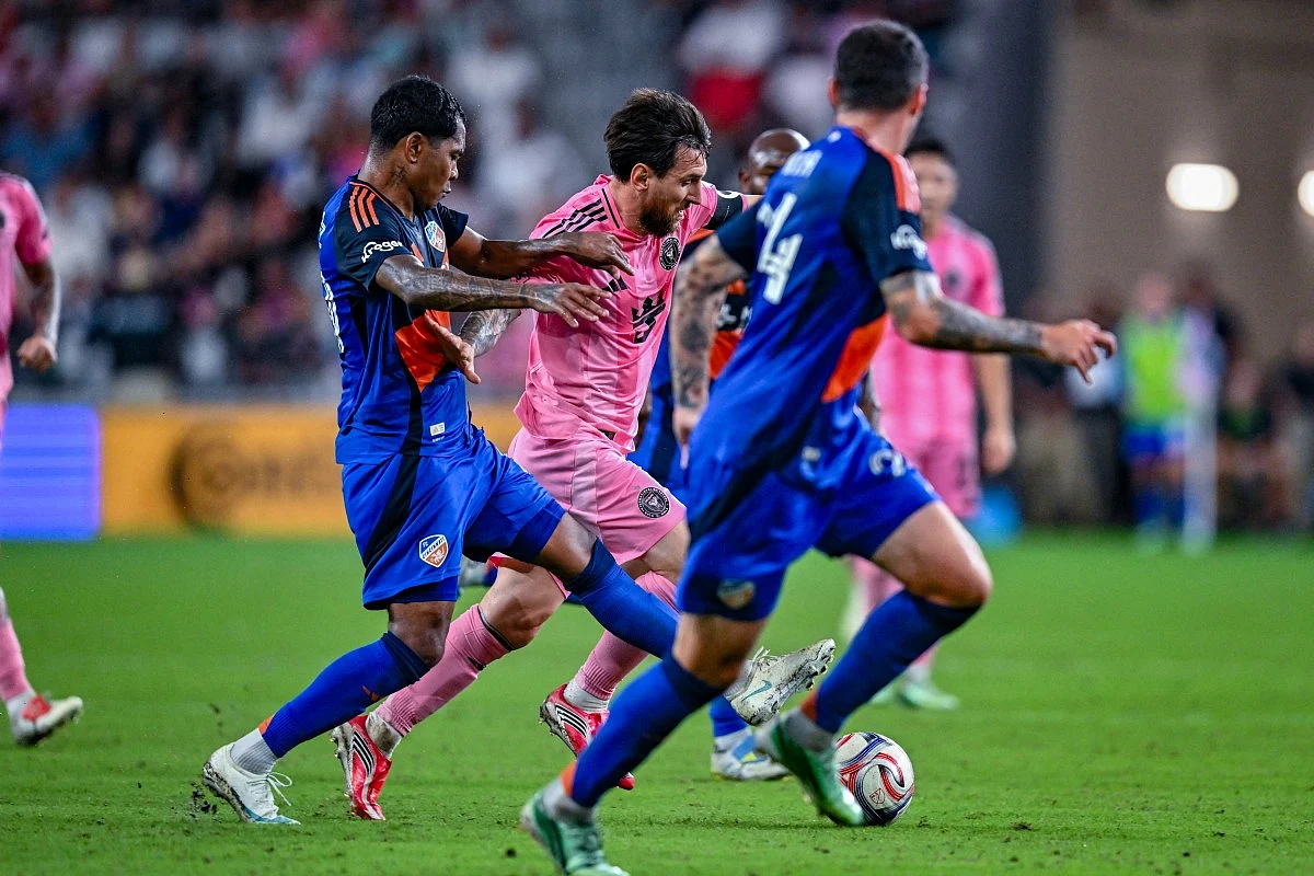 Miami stumble to draw against Cincinnati despite Suarez strike