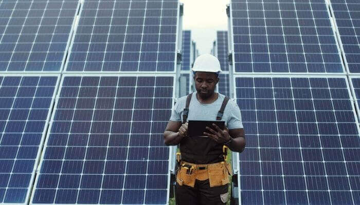 Seven Nigerian companies leading the solar manufacturing push