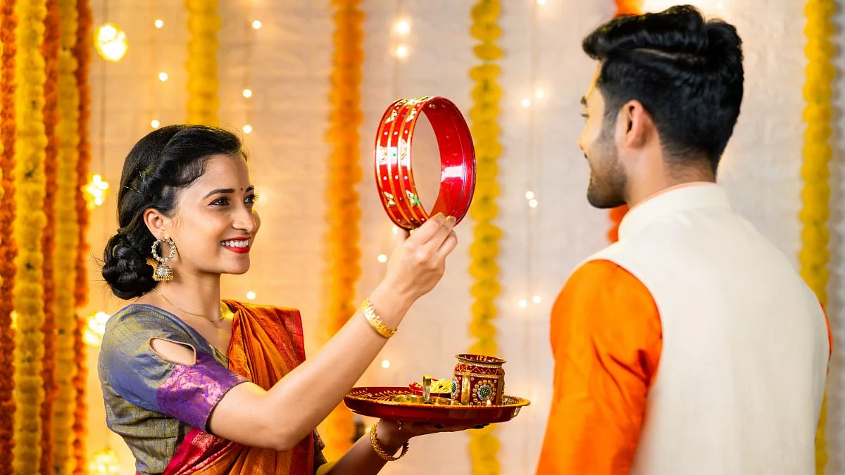Karwa Chauth 2026: Ayurvedic Tips For Healthy Fasting And Breaking Your Fast