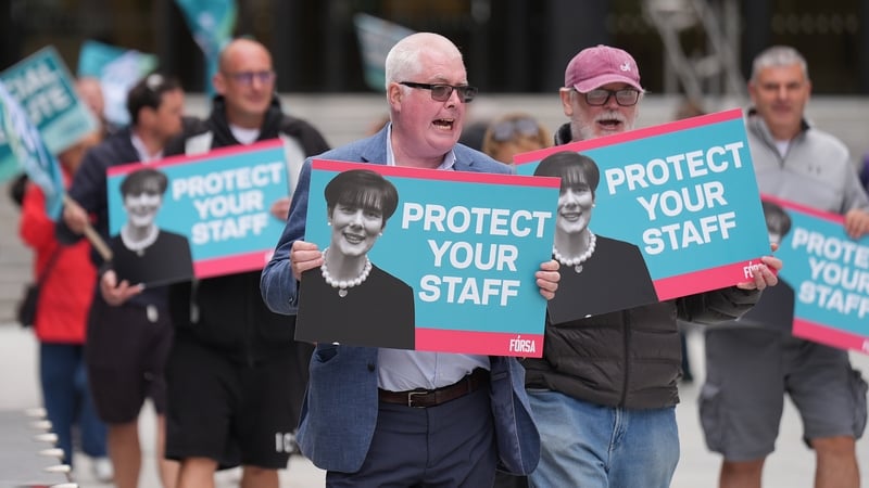 Oberstown workers protesting outside Dept of Children