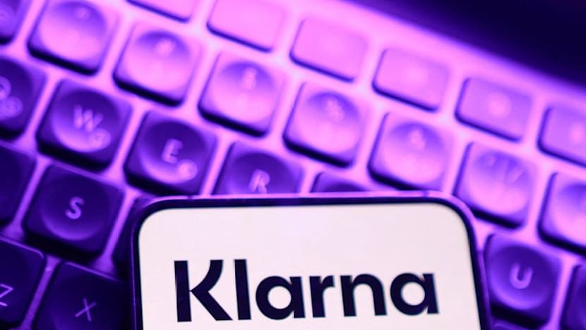 Klarna posts Q2 profit, revenue growth, trims volume outlook