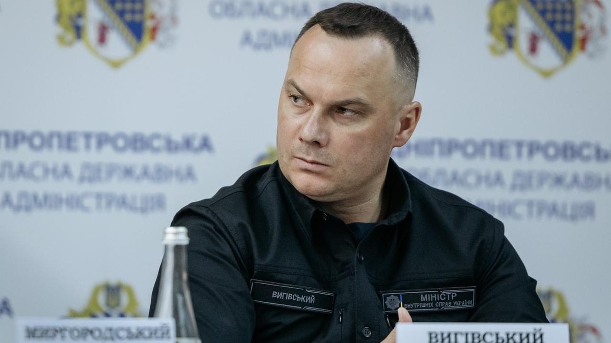 Russian strike on ordinary Chernihiv street injures 10-month-old girl, others – interior minister