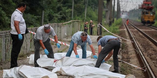 Russian barrage on Kyiv kills 17 as Ukraine fails to down missiles
