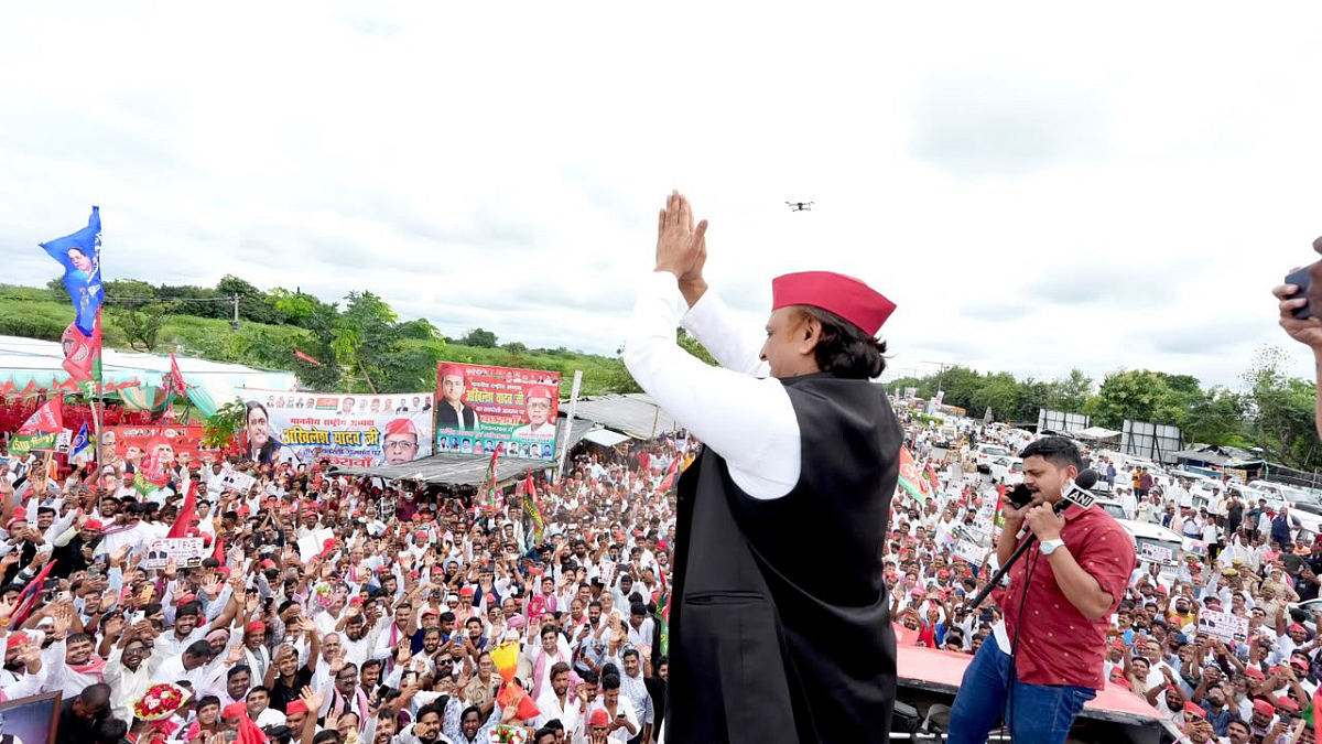 ‘Double-Engine, Double Defeat’: Akhilesh Yadav Taunts BJP Over Varanasi MLC Poll Loss, Claims It Signals 2027 UP Election Outcome