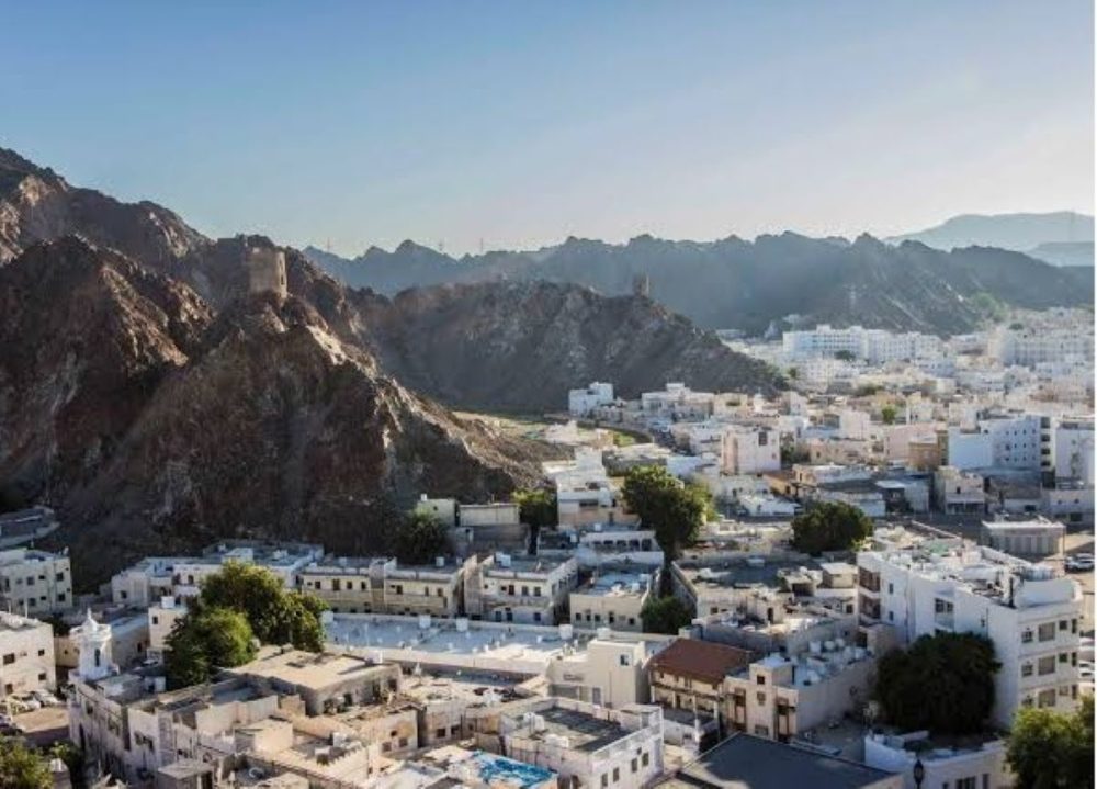 Oman tightens rules on government project delays, removes 5% contract retention