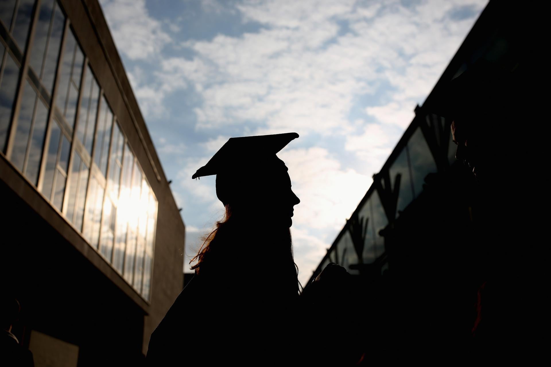 UAE updates rules for Emiratis applying for scholarships to study abroad
