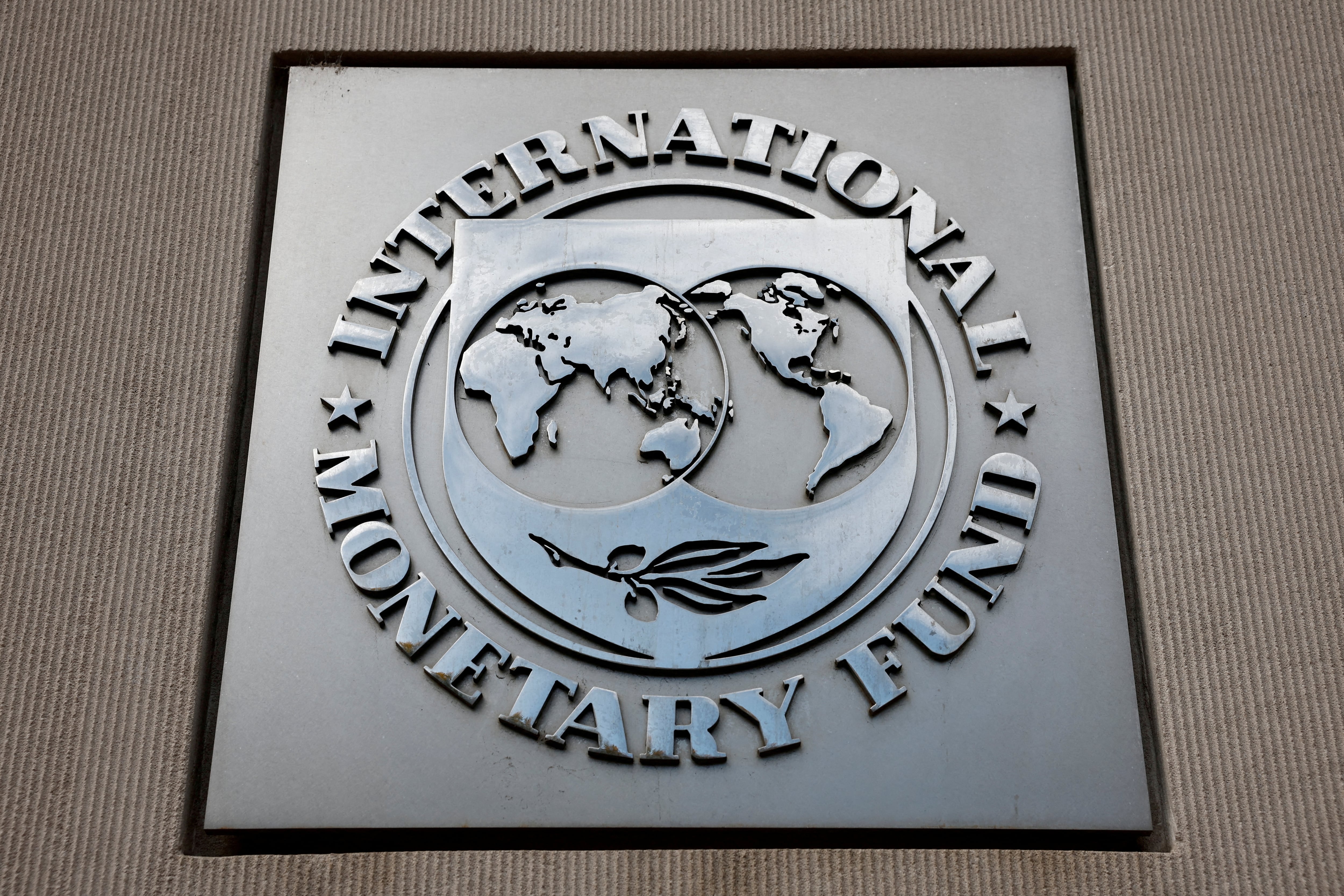 IMF sets December target to clear Egypt's last programme review