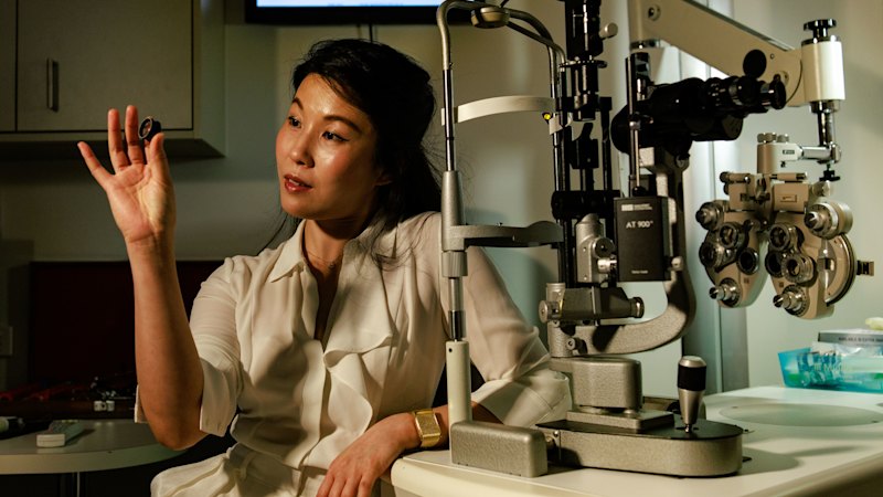 A routine eye exam could soon predict your risk of a heart attack. Here’s how