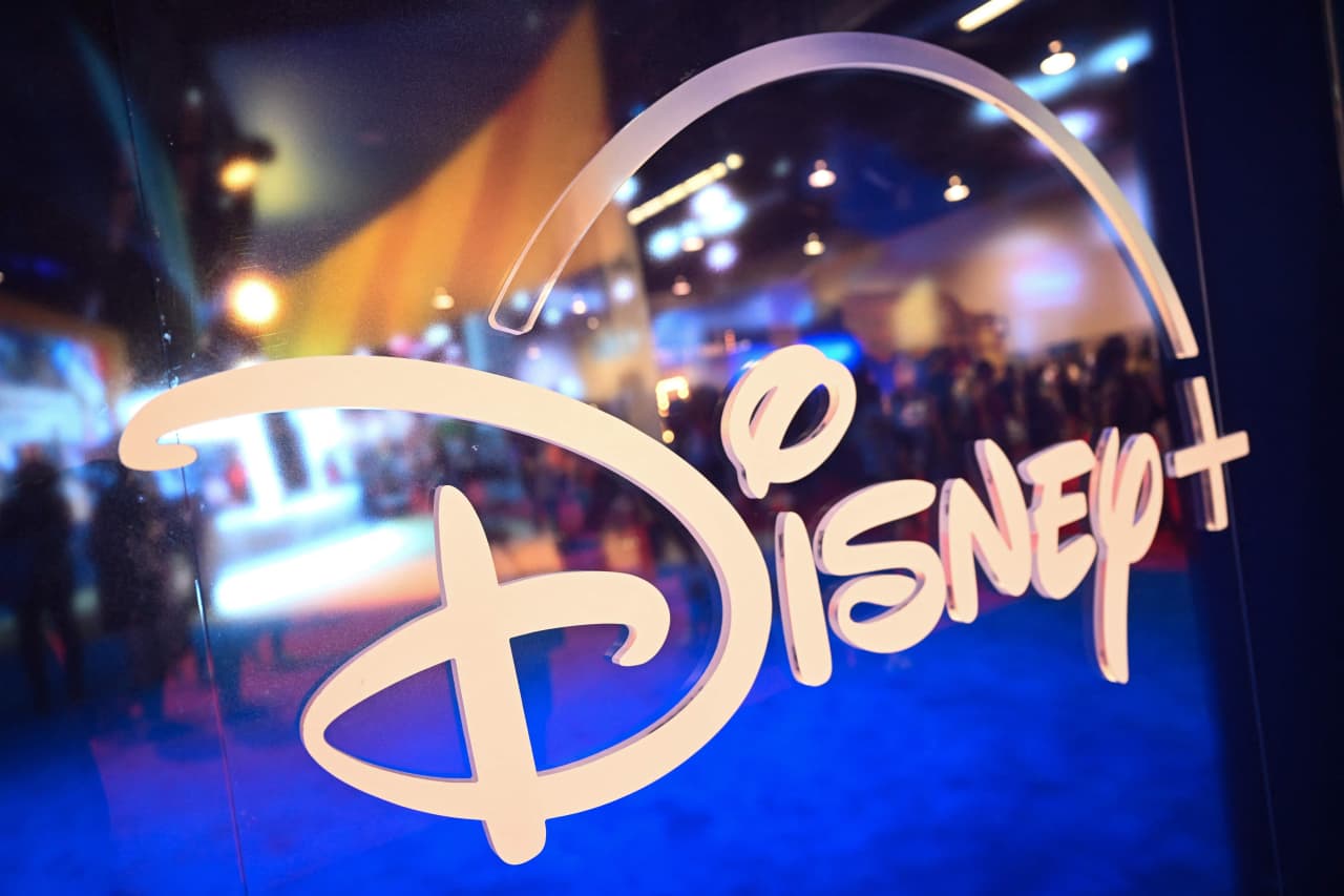 Disney sues FCC over broadcast-license threat