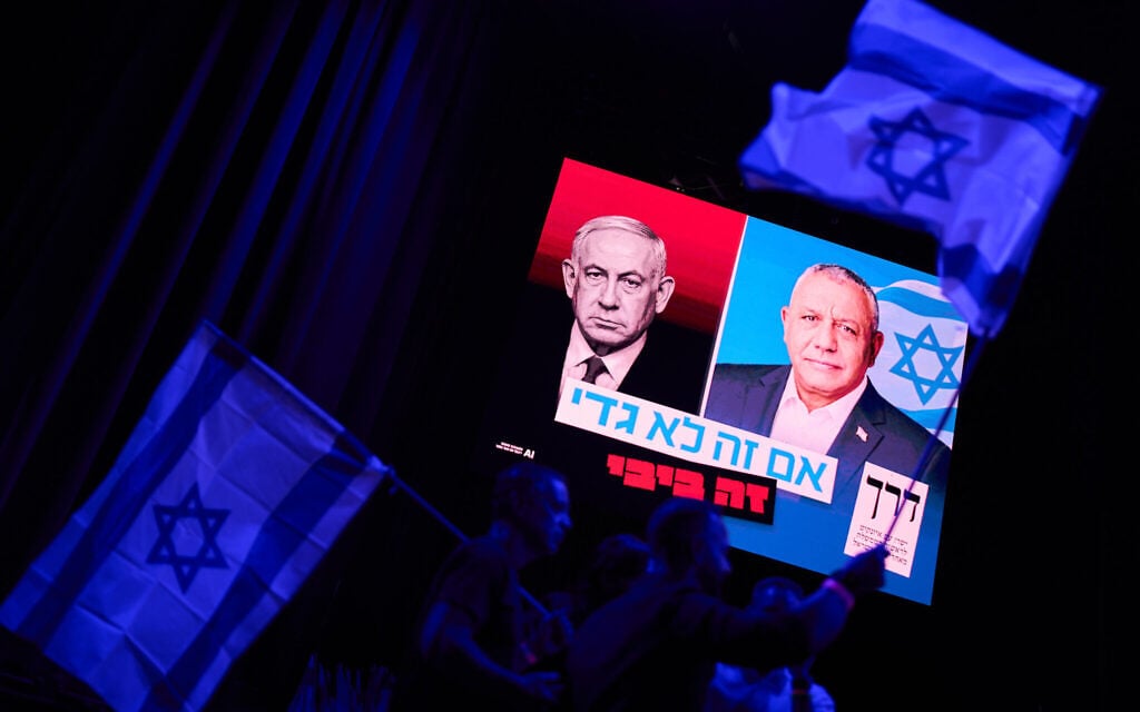 To become PM, Eisenkot and Netanyahu may need to break key promises