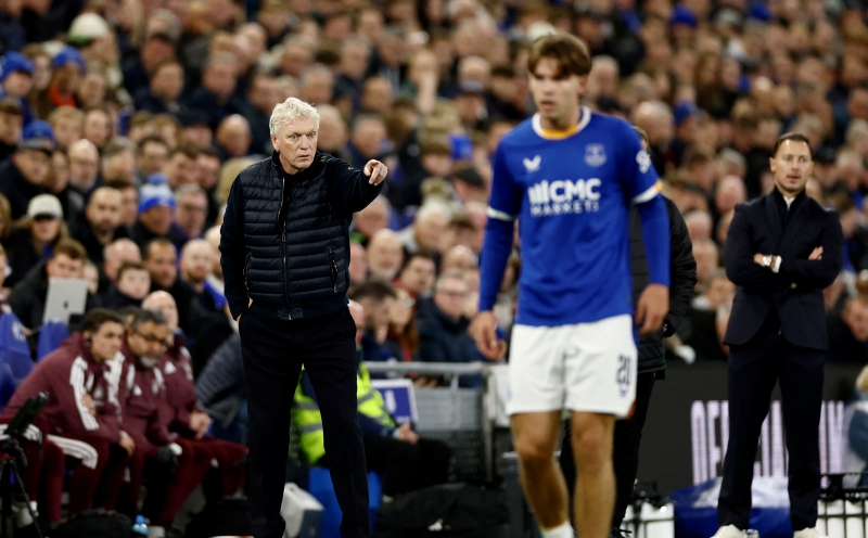 Everton boss Moyes backs 'club decision' to drop Grealish for Newcastle tie