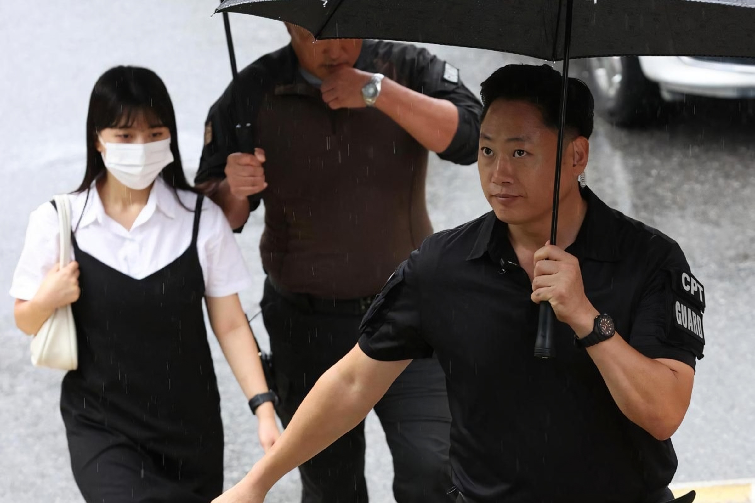 Fearing stalkers and violent exes, Korean women are hiring their own bodyguards