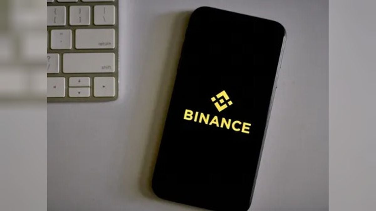 Binance hit by $6.3bn hack, freezes half of stolen funds