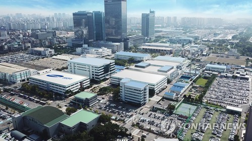 Samsung Electro-Mechanics wins 879.3 bln-won AI server capacitor supply deal