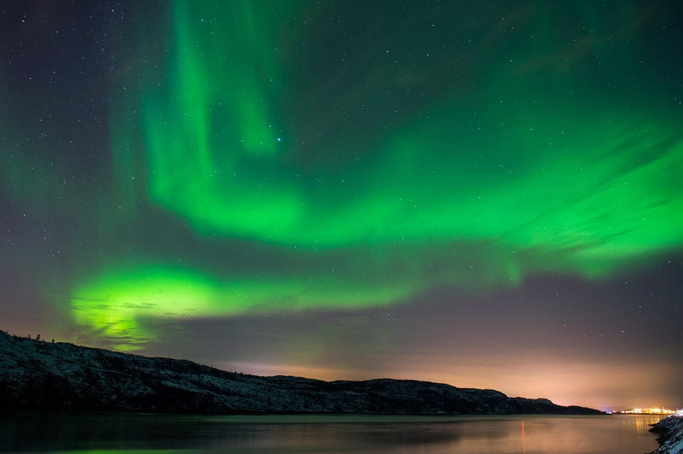 Friday Northern Lights Forecast: 10 States May See The Aurora Borealis