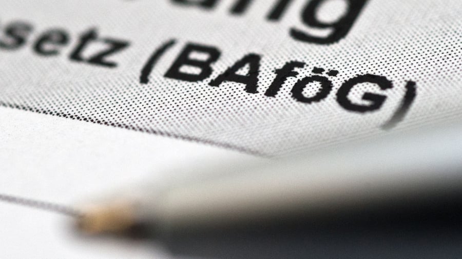Support for students: Government wants to push through Bafög reform