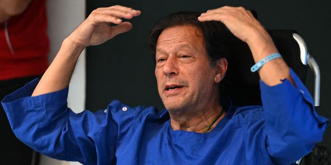 Pakistan Supreme Court orders transfer of jailed former PM Khan to hospital