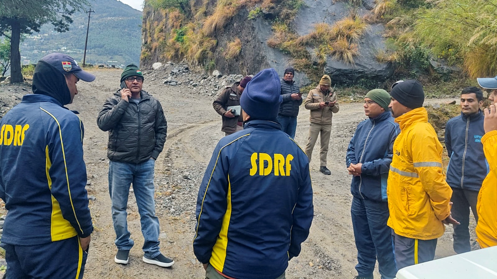 Uttarakhand chopper crash: Operation underway to retrieve bodies of six victims